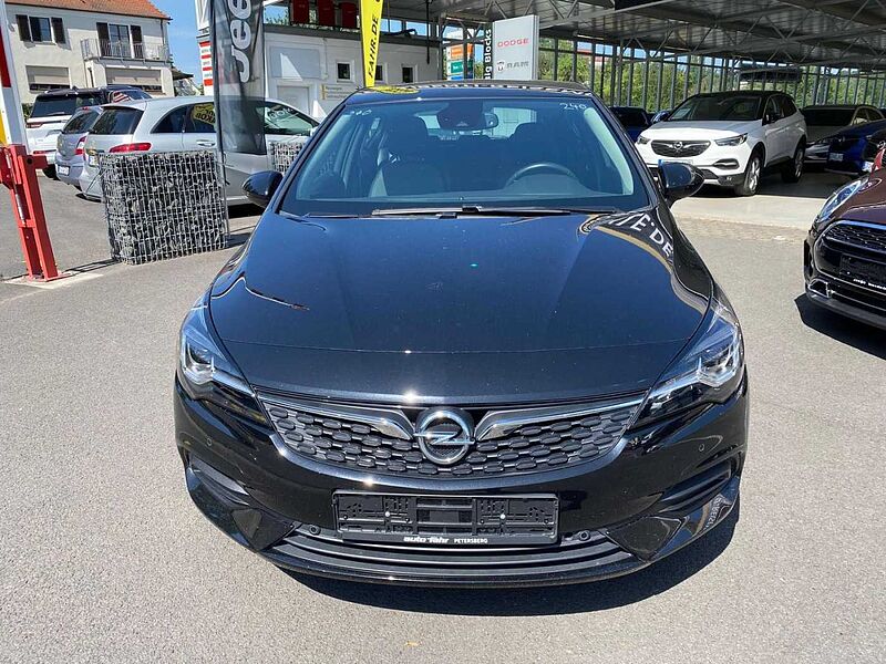 Opel Astra Design&Tech Start/Stop Start/Stop1,2 Lt. ..